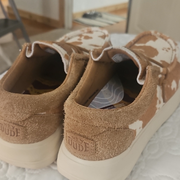 Hey Dude White and Brown Flats with Suede-Like Comfort - Picture 4 of 6